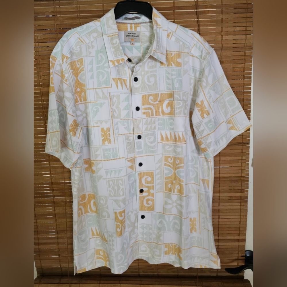 Quiksilver Men's White and Yellow Patterned Shirt